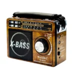 Vue avant de la radio Xbass XB-282BT avec haut-parleur et torche LED.
