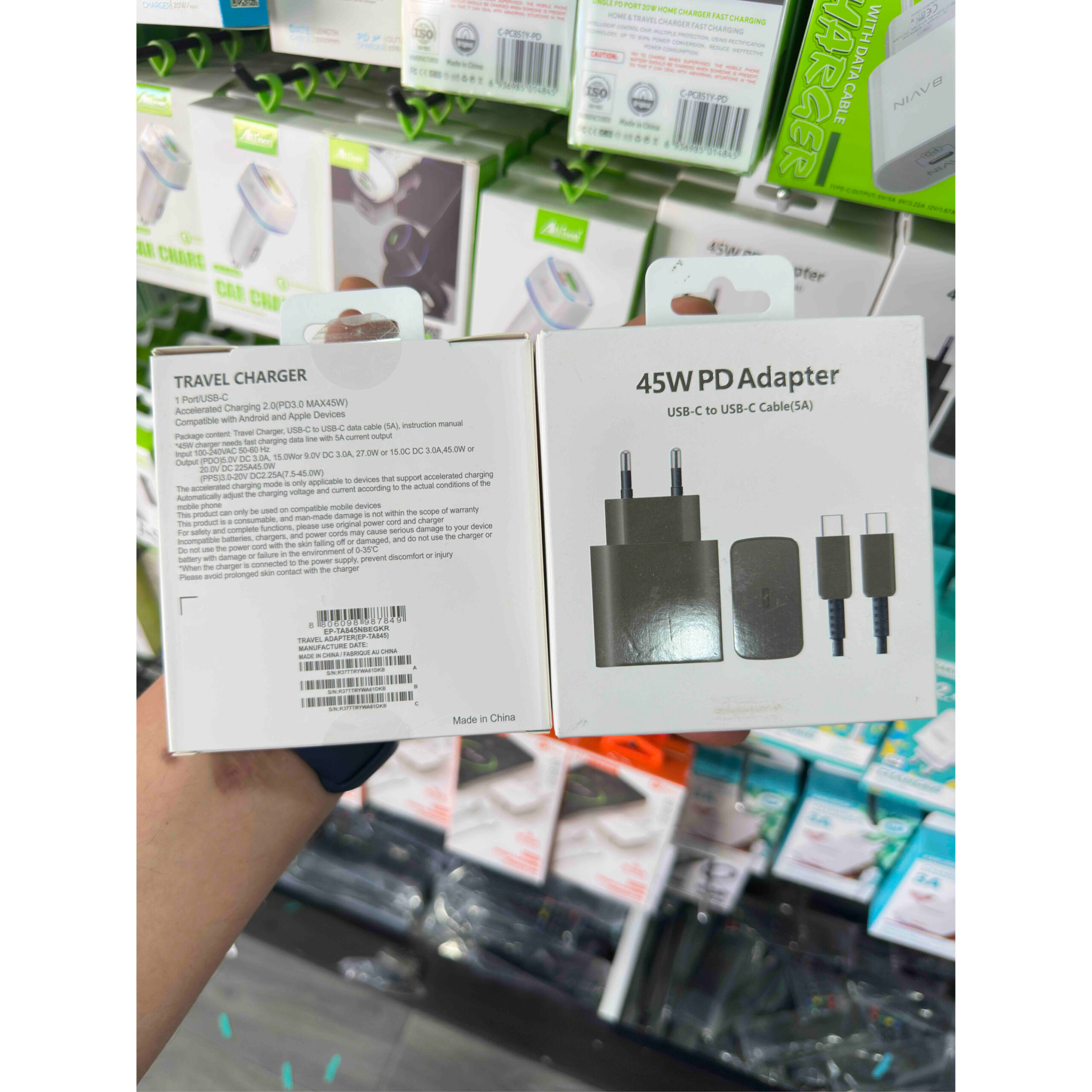 Chargeur Samsung Super Fast Charge 45W PD 3.0 avec Câble USB-C vers USB-C – Image 2